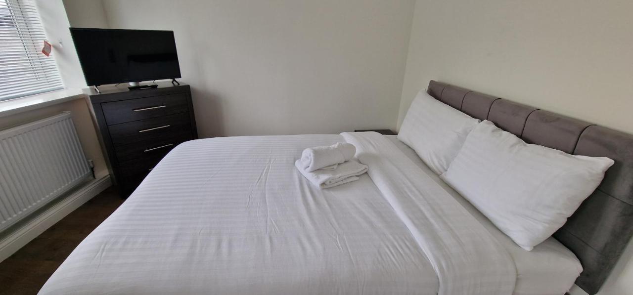 Apartment In Wakefield City Centre Extérieur photo