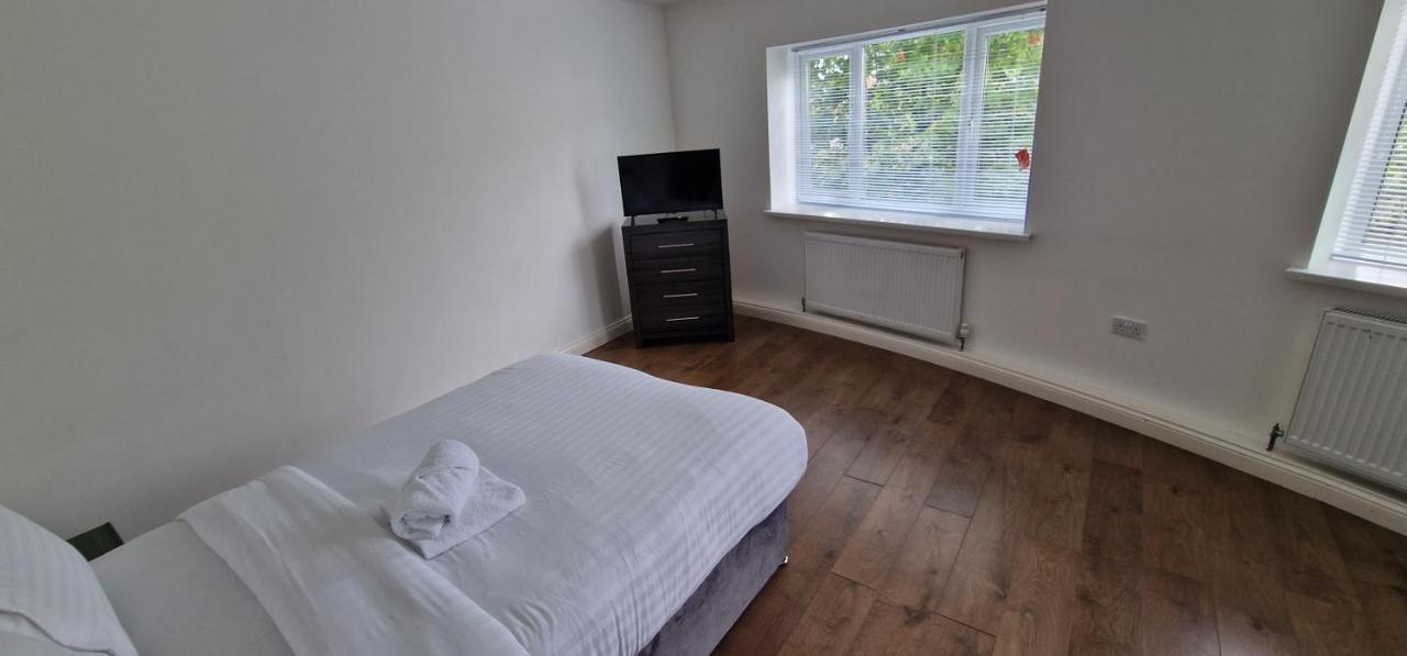 Apartment In Wakefield City Centre Extérieur photo